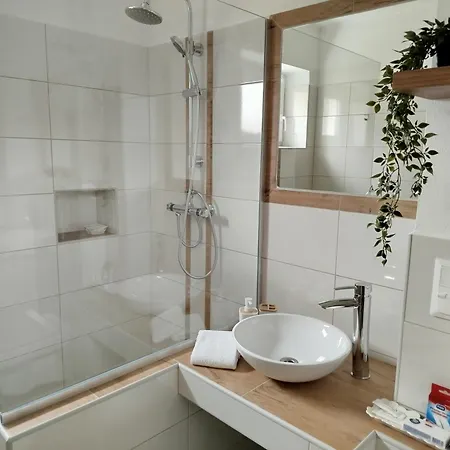 Belu & Orseg Apartmán *